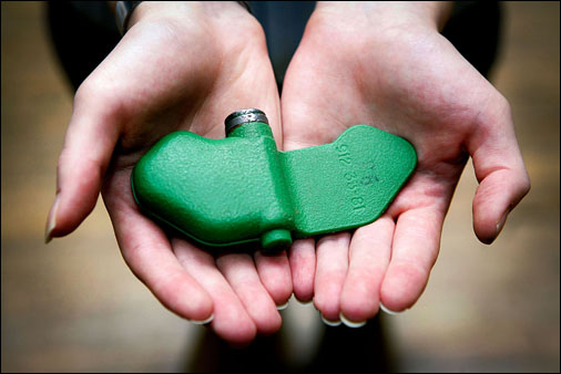 A PMF-1 Butterfly Mine photo © Rob Johns